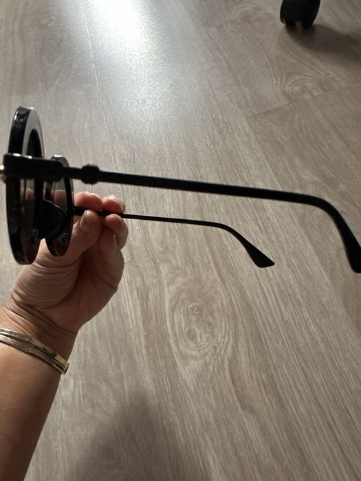 Слънчеви черни очила