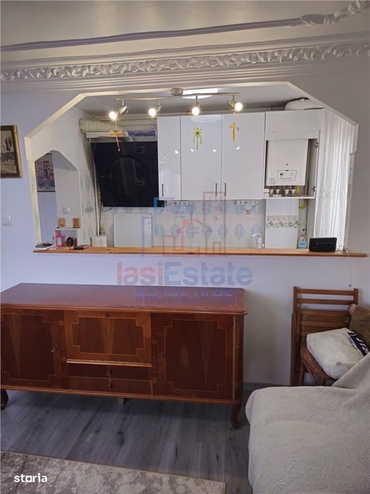 Mircea Cel Batran apartament cu 2 camere  liber