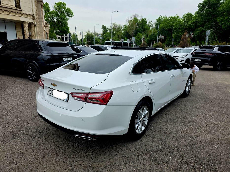 Chevrolet Malibu 2022 — 4
