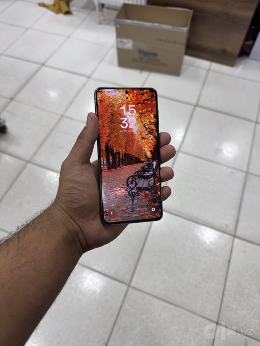 Samsung S21 8/256