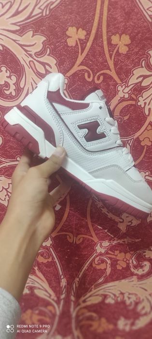 Новые кроссовки new balance 550