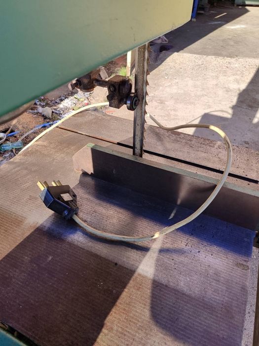 дървообработващ банциг 600мм.