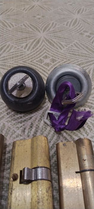 Замки дверные. Серцевины