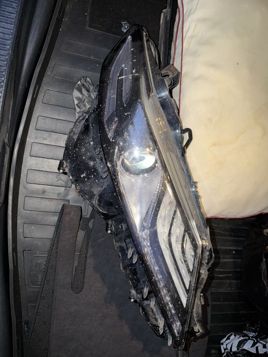 Фары на камри 75 оригинал