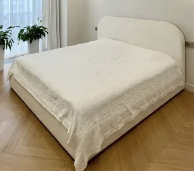 Кровать букле 160*200