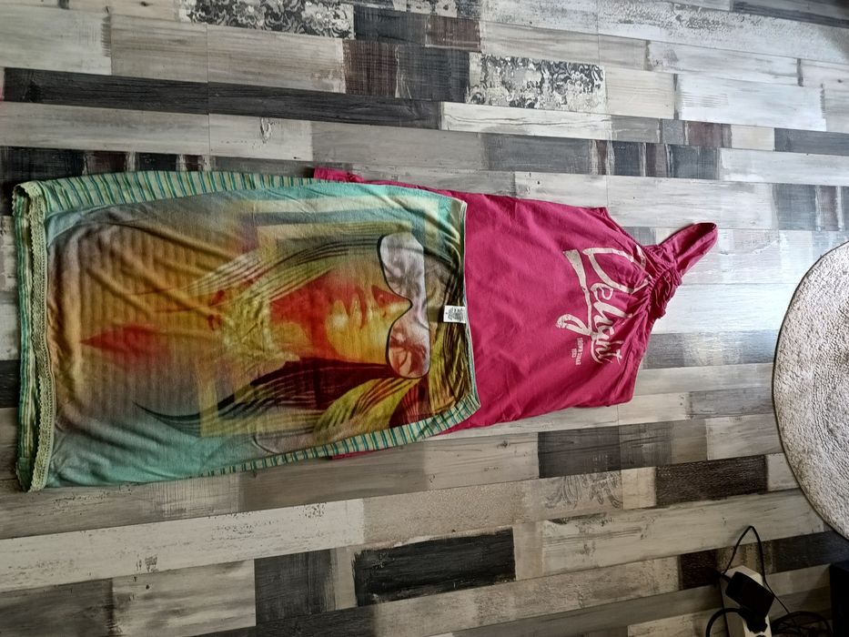 Дамска пола и потник