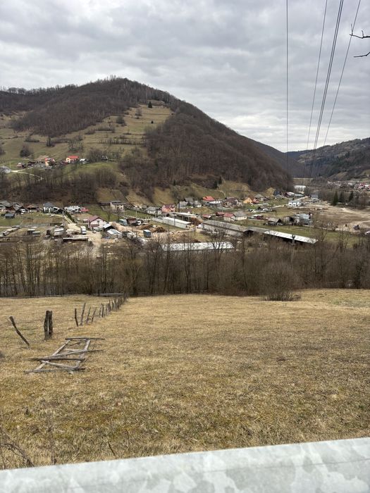 De vanzare teren Campeni