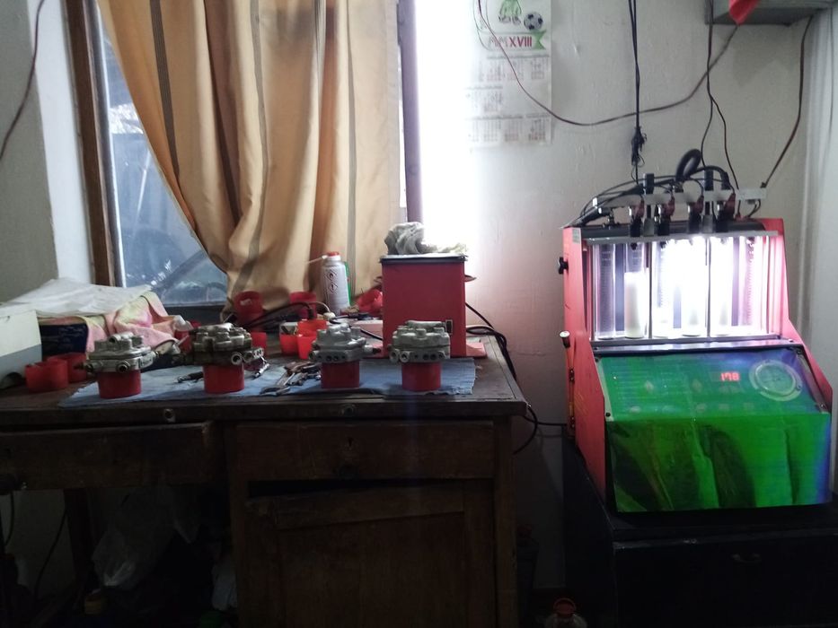 Мерседес запчасти продам