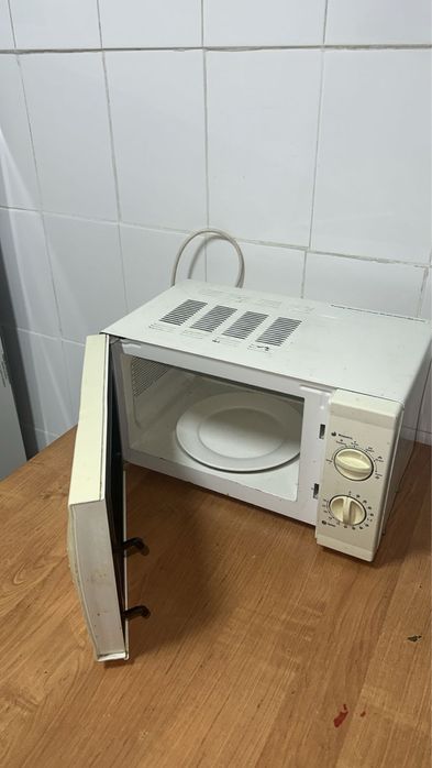 Микроволновка 15000тг