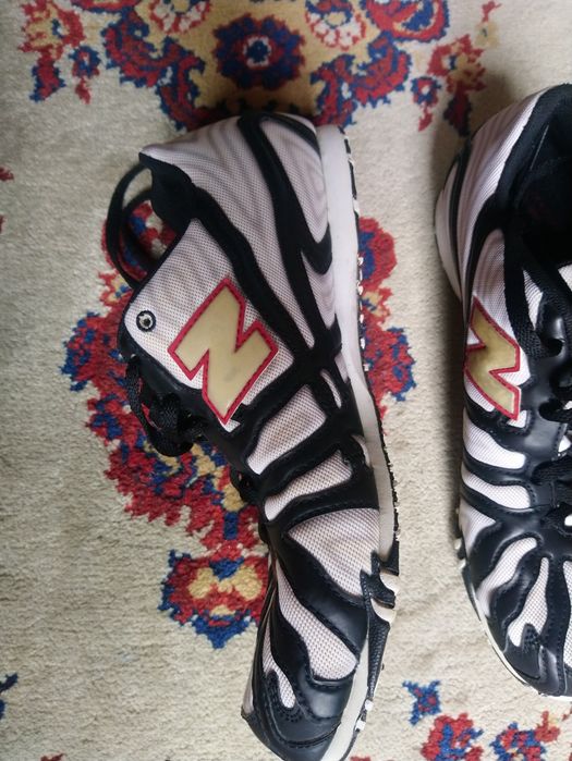 Маратонки new balance 44