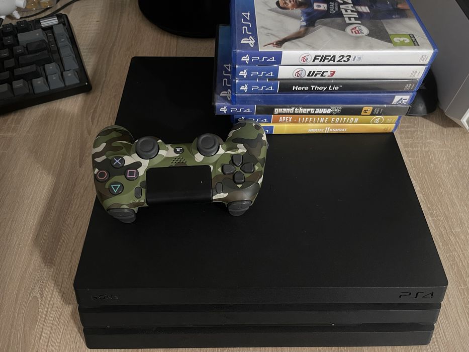 Pachet PS4 Pro + 7 Jocuri 2 cadou + Controller Nou | Gaming Complet Pret NEGOCIABIL!