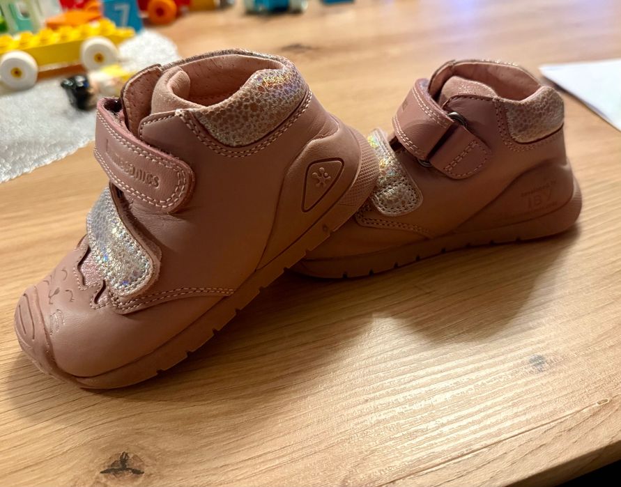 Обувки за прохождане BIOMECANICS, естествена кожа N:22