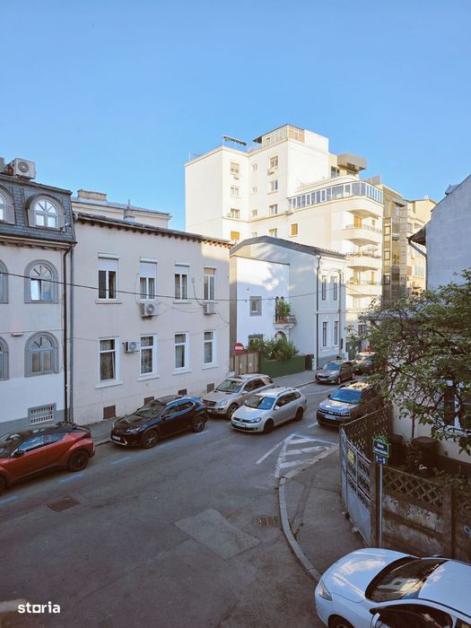 Caderea Bastiliei, 2camere, et 1, 55 mp, pe lista de U3, COMISION ZERO