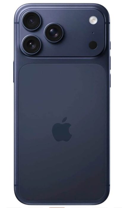 Iphone 17 pro Max blue