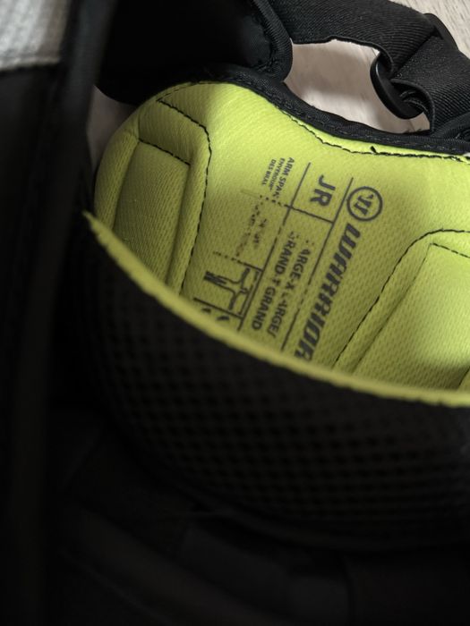 Нагрудник вратаря