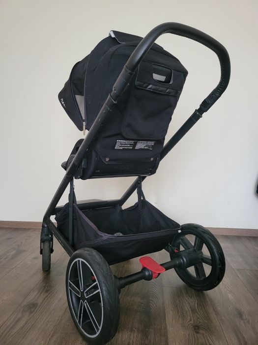 Nuna детска количка