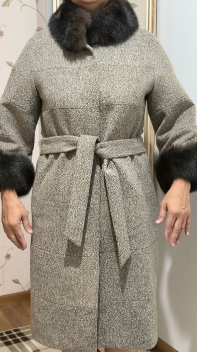 Пальто Куртка сатылады