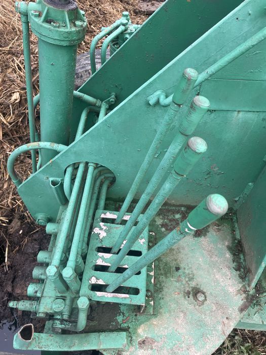 Incarcator  / macara  / incarcator gunoi