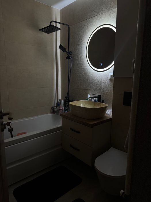 Apartament decomandat cu 2 camere
