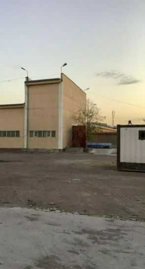 Продаётся 1,2 га производственная база.