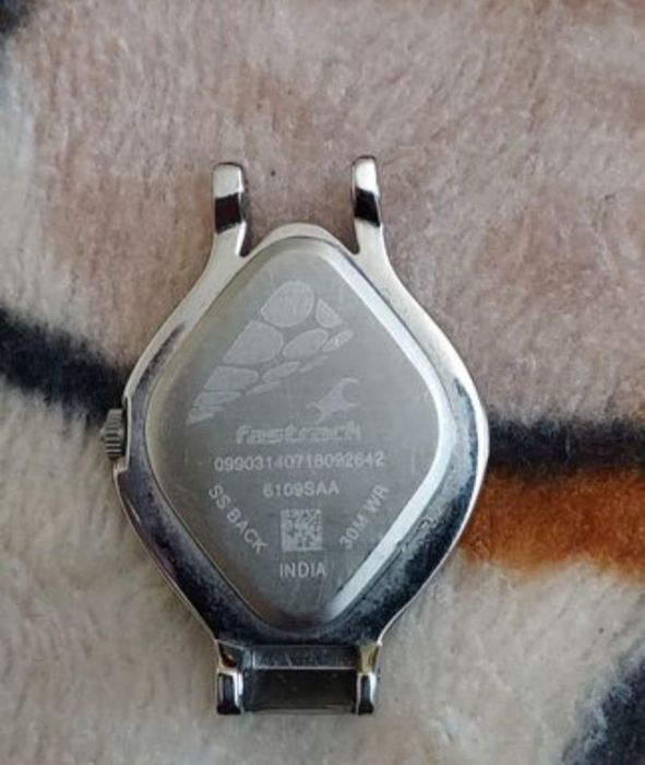 Ceas de mana fastrack dama