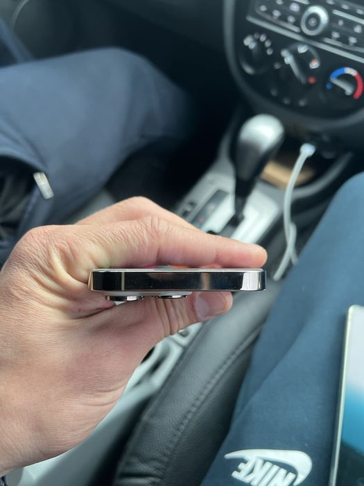 Айфон 14про голт 128г