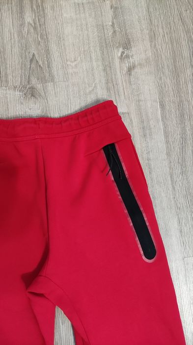 Мъжко долнище XS Nike Tech fleece