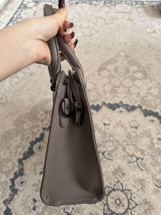 Новая, с этикеткой,