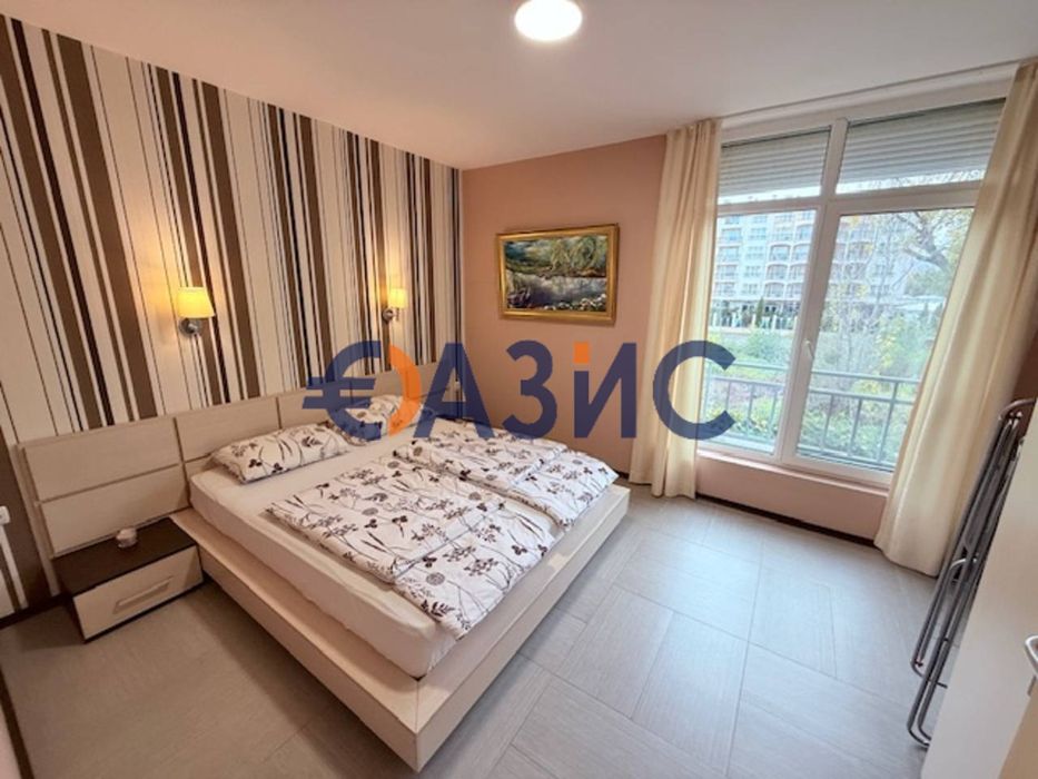 Продава се Двустаен апартамент в к.к. Слънчев бряг - 63 кв.м за 1207 €/кв.м - Снимка #6