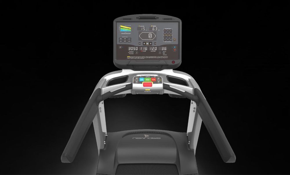 Беговая дорожка Ax770