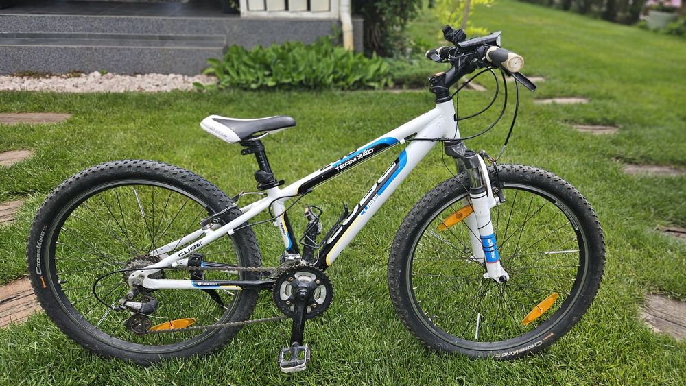 Bicicleta copii Cube Team 240