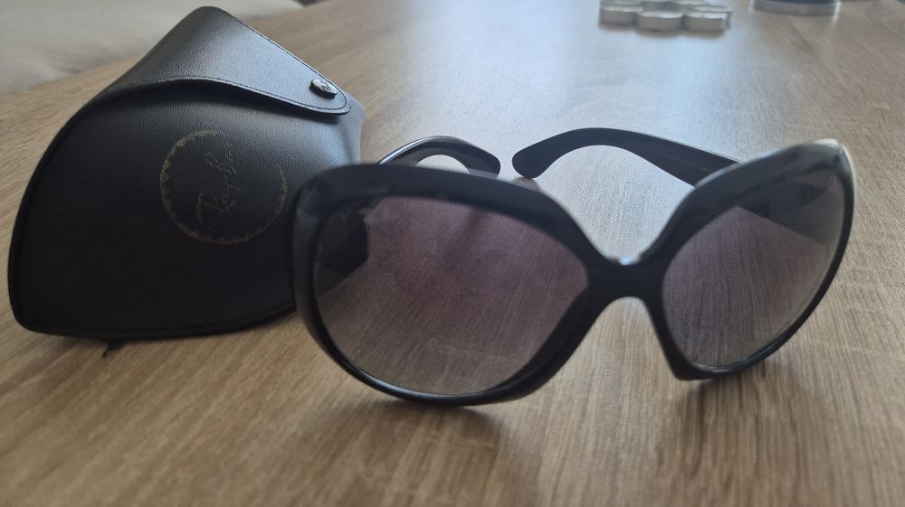 Ray Ban Jackie Ohh , Слънчеви очила