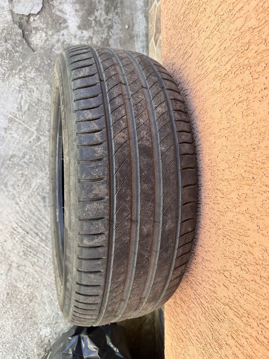 Vand anvelope vara 205/55/R16 Michelin Primacy 4