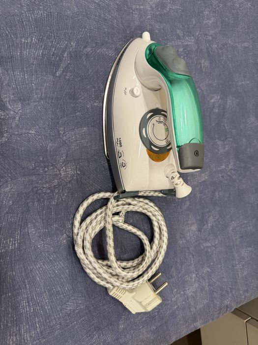 Продам дорожный утюг