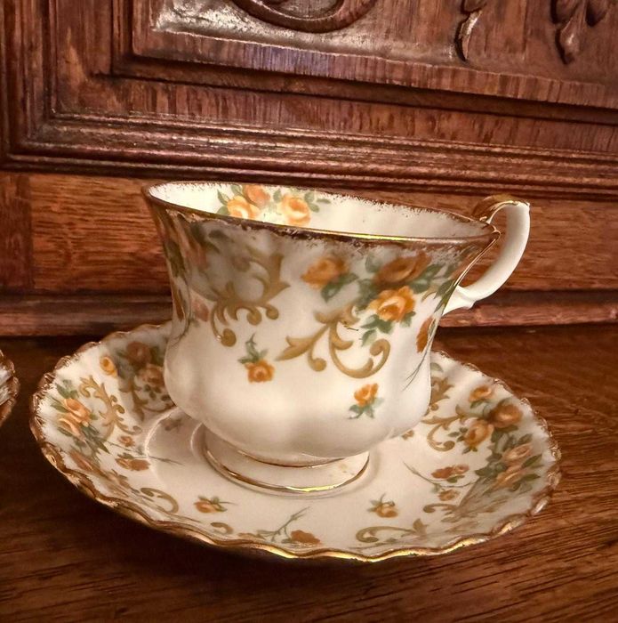 Royal Albert Fine bone Chinа