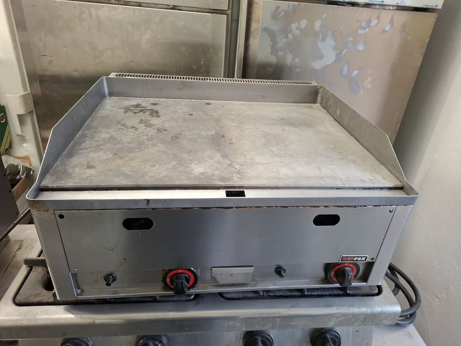 Професионално кухненско и озвучителна оборудване (употребявано)