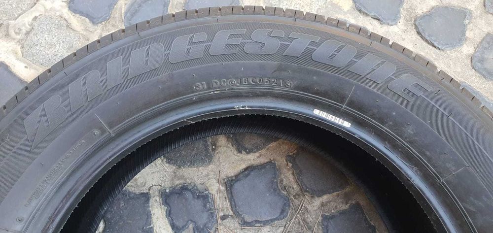 Anvelope noi, nefolosite Bridgestone Dueler