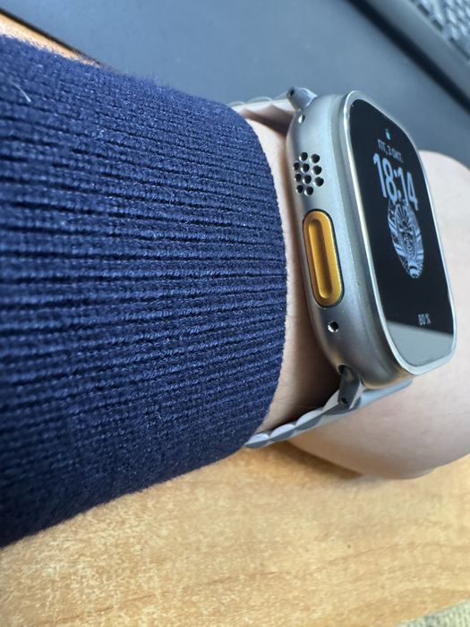 apple watch ultra 49 mm