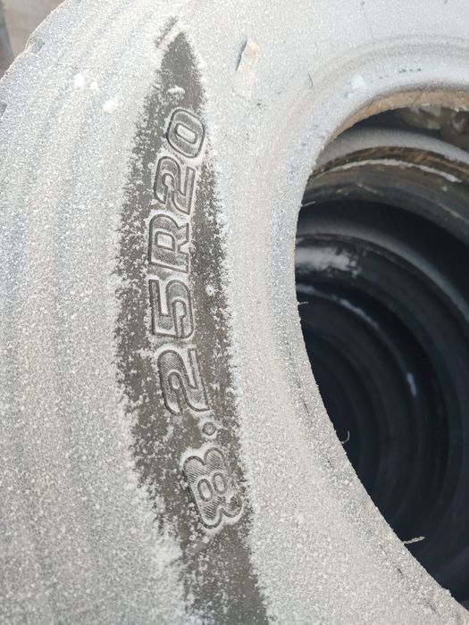 Резина б/у R 11 22.5