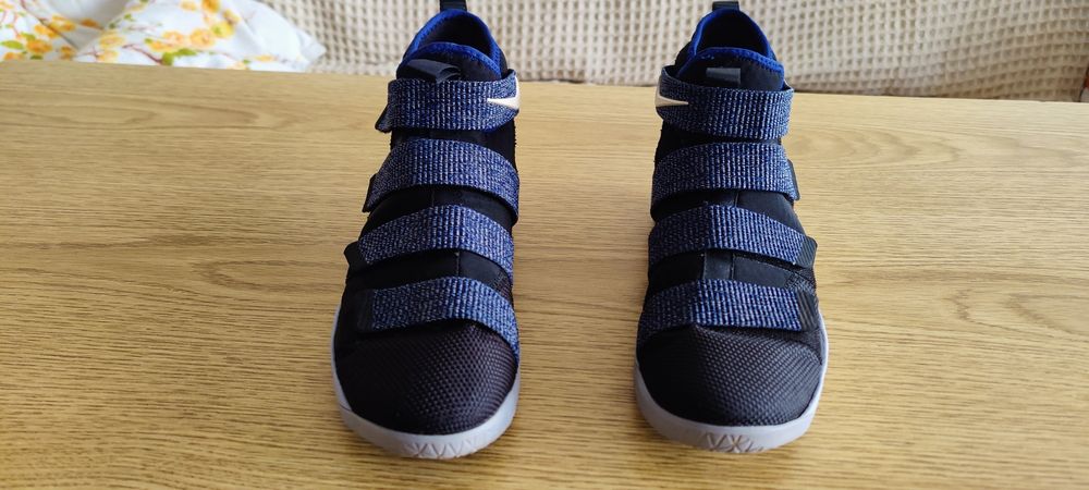 Nike Lebron Soldier 11 Glacier grey баскетболни маратонки