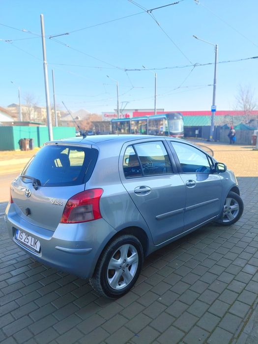 Toyota Yaris Automata , 1.3 benzina ! 88000 km reali ! Full