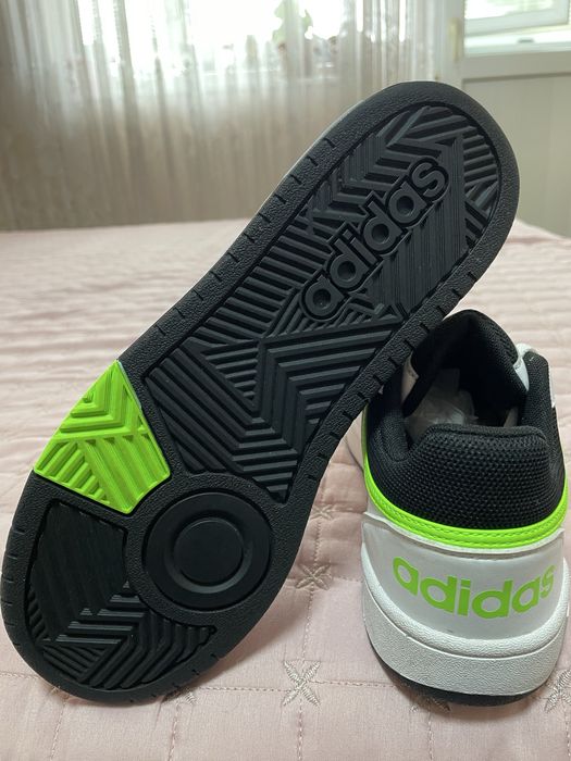 Adidas кецове номер 40