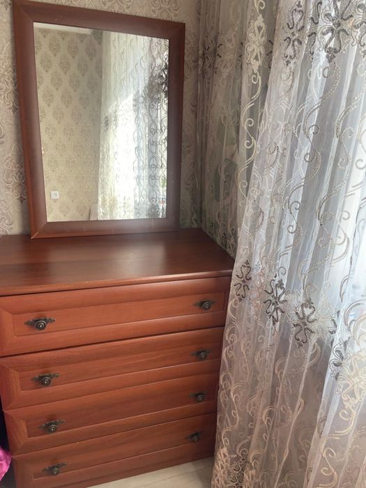 Продам спальний гарнитур