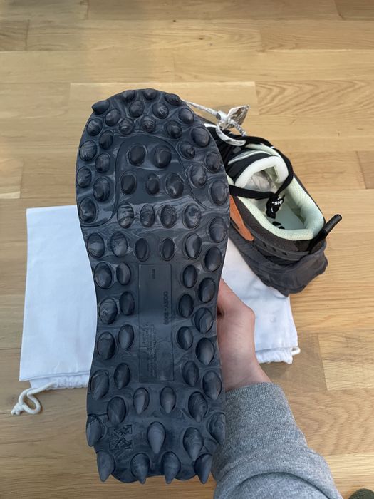 Off-White ODSY-1000