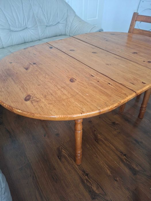 Кухненска маса чам