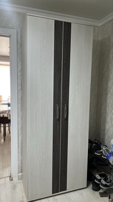 Продам мебель для прихожки