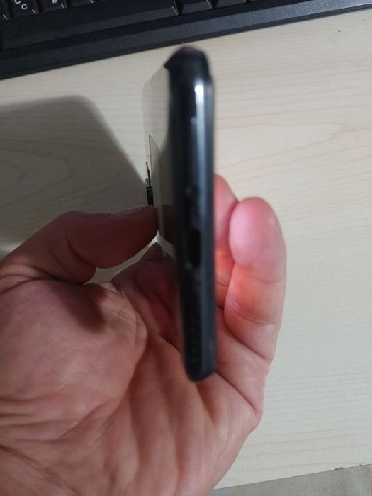 POCO F 3  6 rom 128 ram black