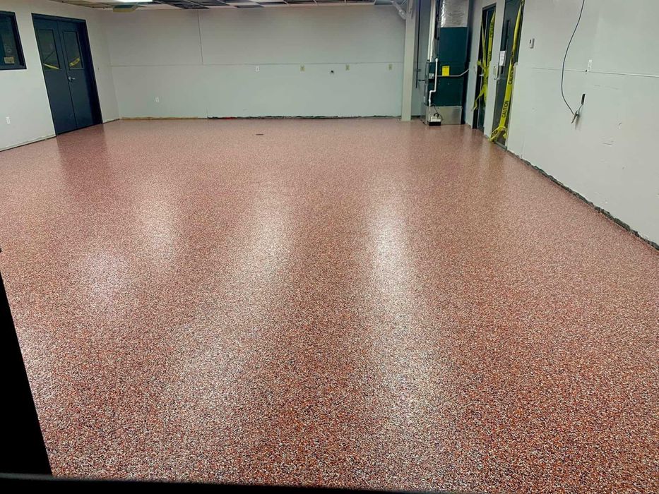 Pardoseli  Epoxidice 3D Sape Autonivelate LVT Mocheta Linoleum Plinte