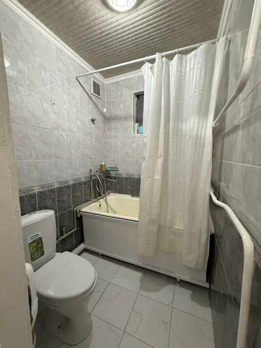 Посуточно Сдам 2 комнатную. Старая горбольница