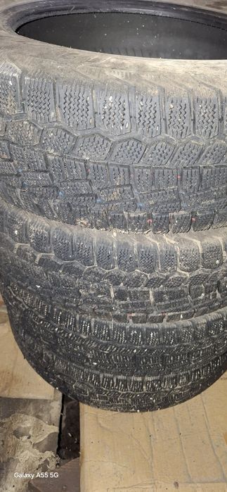 Шина зима лепучка